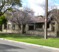 Sandstone Fence @ Glenside